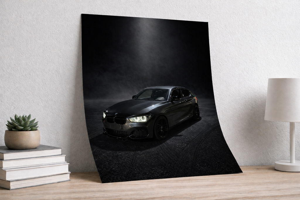 Personalisiertes Auto Poster – Dein Auto als Premium Wandbild